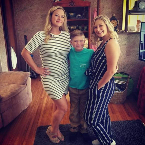 Meet your Posher, Kendra - Picture 1 of 1